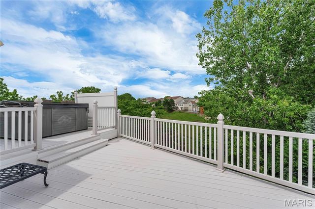 449 Prevot Avenue, St Charles, MO 63303