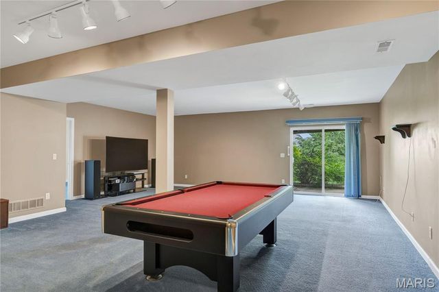449 Prevot Avenue, St Charles, MO 63303