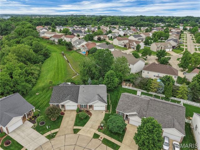 449 Prevot Avenue, St Charles, MO 63303