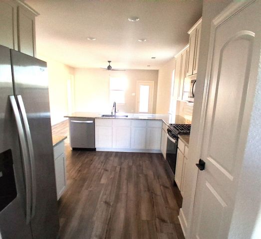 1020 Calhoun Drive, Anna, TX 75409