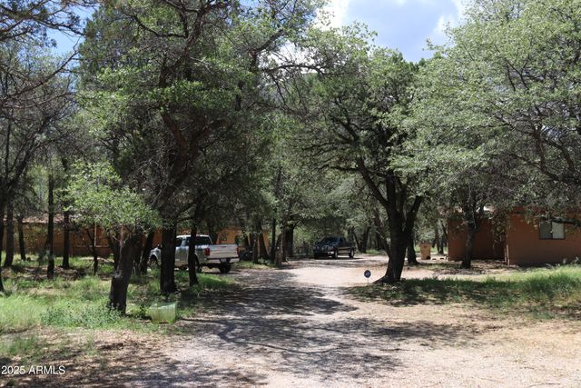 102 E RAMSEY CANYON Road, Hereford, AZ 85615