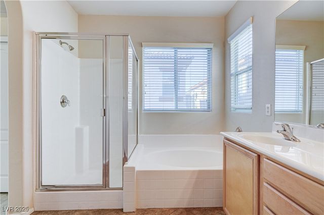 5090 Silent Valley Avenue, Las Vegas, NV 89139