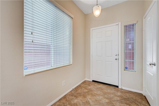 5090 Silent Valley Avenue, Las Vegas, NV 89139