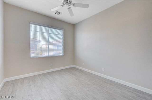 5090 Silent Valley Avenue, Las Vegas, NV 89139