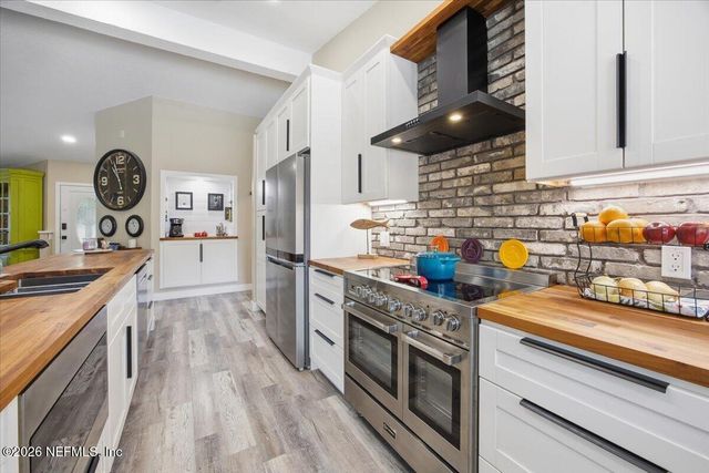 494 BAYBROOK Drive, Fleming Island, FL 32003