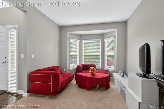 27412 Victoria Road, Novi, MI 48374
