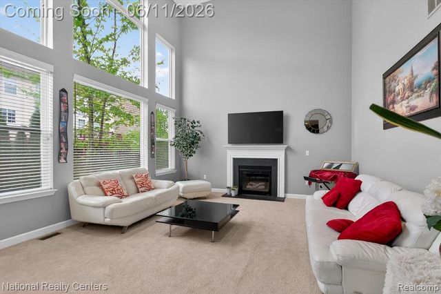 27412 Victoria Road, Novi, MI 48374