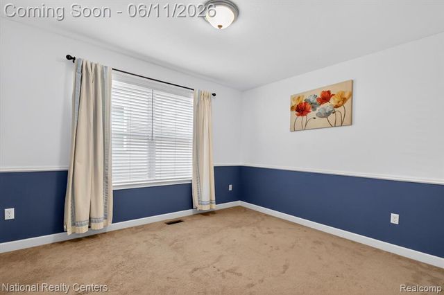 27412 Victoria Road, Novi, MI 48374
