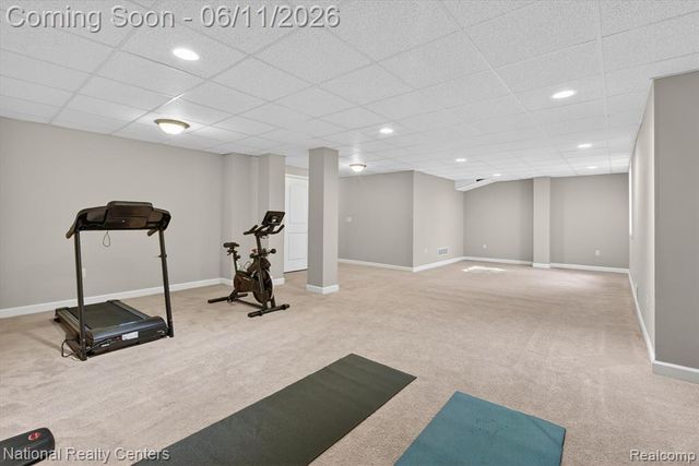 27412 Victoria Road, Novi, MI 48374