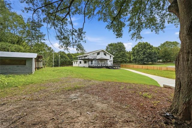 7134 Williams Road, Flowery Branch, GA 30542
