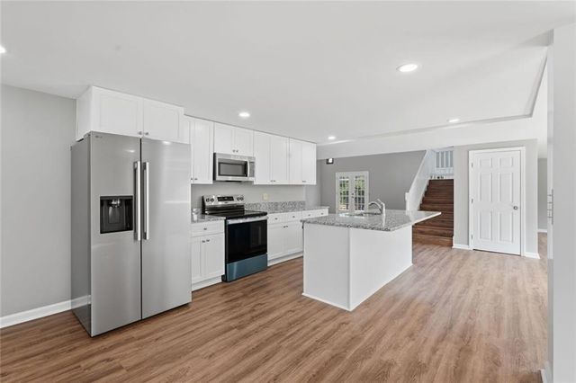7134 Williams Road, Flowery Branch, GA 30542