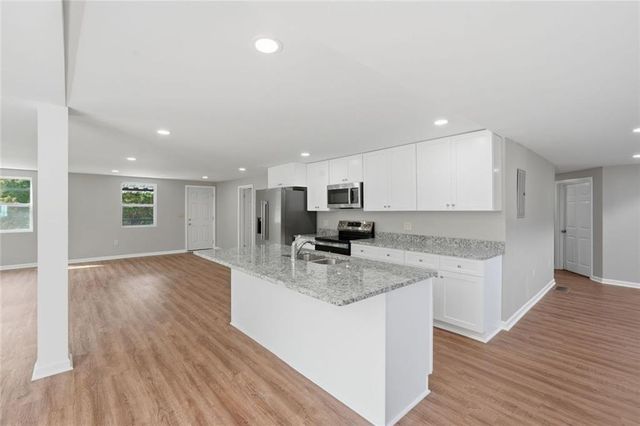 7134 Williams Road, Flowery Branch, GA 30542