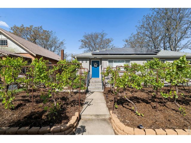 3045 N Columbine St, Denver, CO 80205