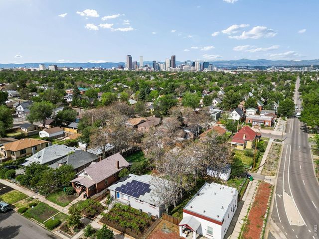 3045 N Columbine St, Denver, CO 80205