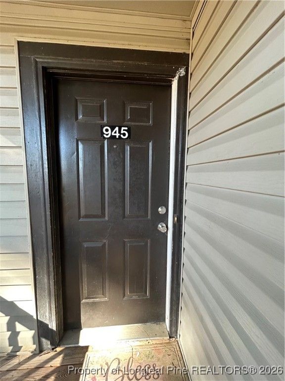 945 Applewood Lane, Fayetteville, NC 28303