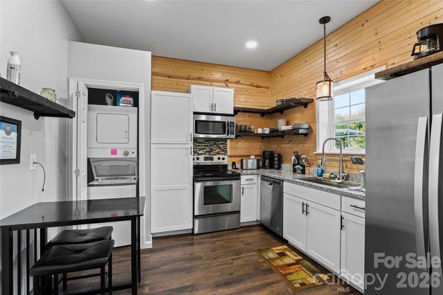 1180 Riverview Road Extension, Lexington, NC 27292