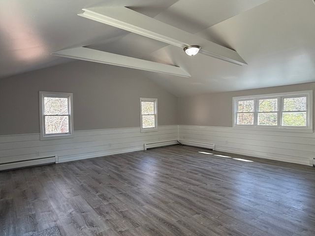 165 Hedges Pond Rd, Plymouth, MA 02360