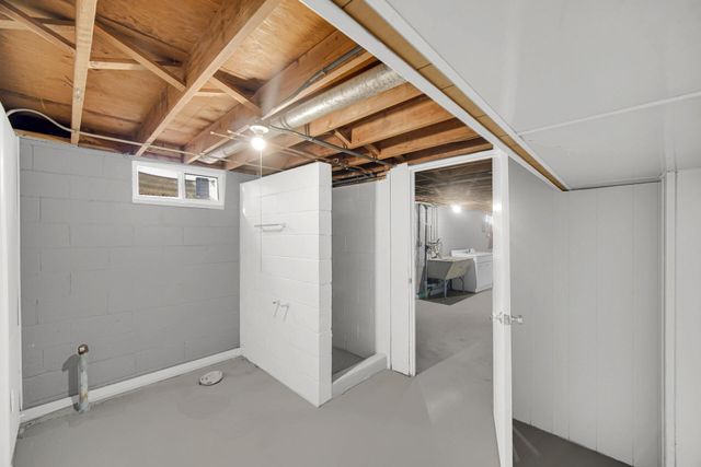 326 S Lasalle Street, Hobart, IN 46342