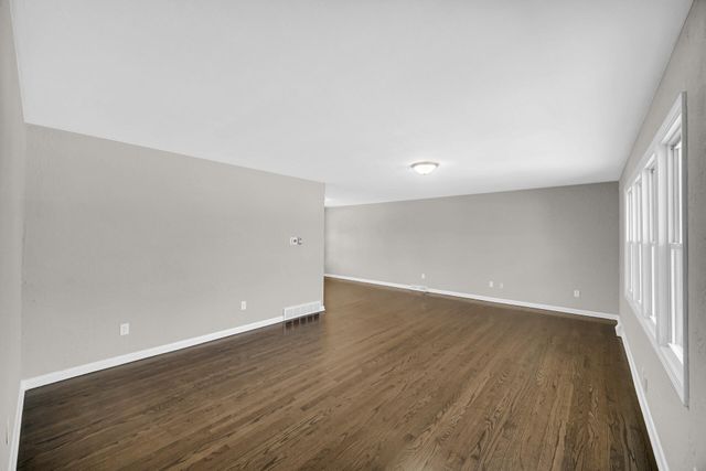 326 S Lasalle Street, Hobart, IN 46342