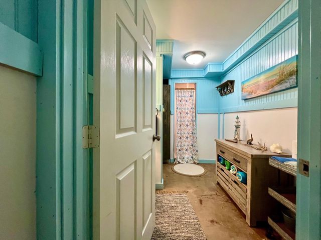 110 Ocean Avenue, Surfside Beach, TX 77541