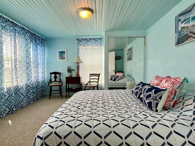110 Ocean Avenue, Surfside Beach, TX 77541