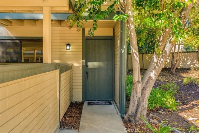3335 Broad Street 15, San Luis Obispo, CA 93401