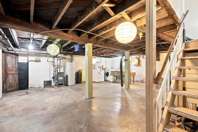 789 Fairview Avenue N, Saint Paul, MN 55104