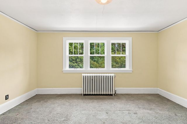 789 Fairview Avenue N, Saint Paul, MN 55104