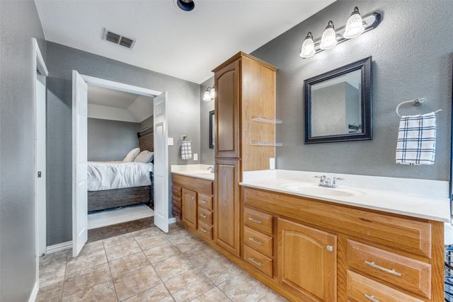 171 Chestnut Road, Whitewright, TX 75491