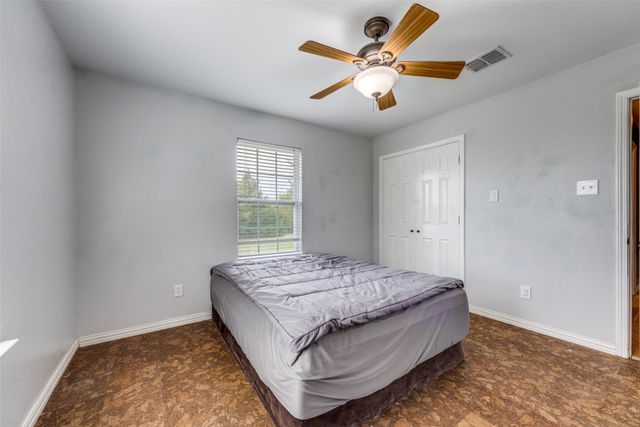 171 Chestnut Road, Whitewright, TX 75491