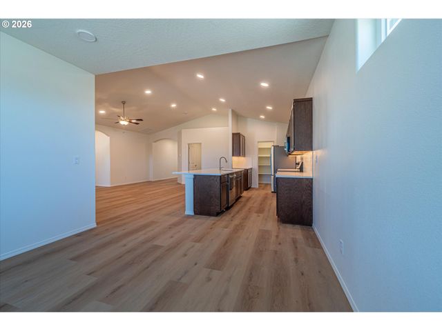 761 SPYGLASS Dr, Bandon, OR 97411