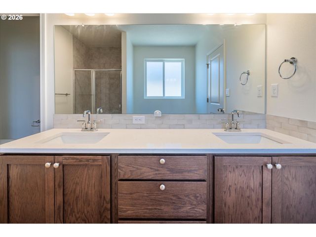 761 SPYGLASS Dr, Bandon, OR 97411