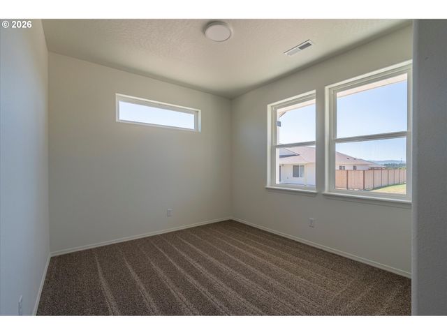 761 SPYGLASS Dr, Bandon, OR 97411