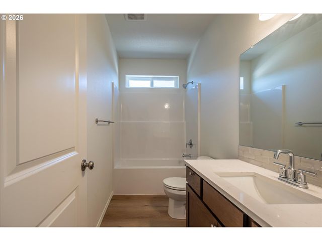 761 SPYGLASS Dr, Bandon, OR 97411