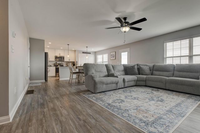 207 Pleasant View Drive, Georgetown, KY 40324