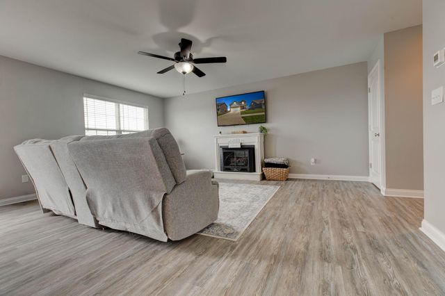 207 Pleasant View Drive, Georgetown, KY 40324