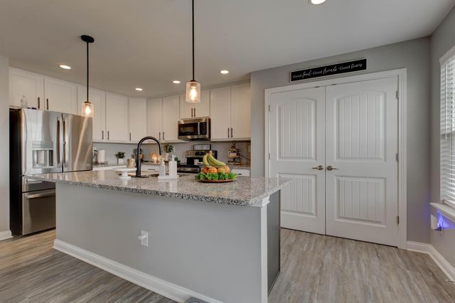 207 Pleasant View Drive, Georgetown, KY 40324