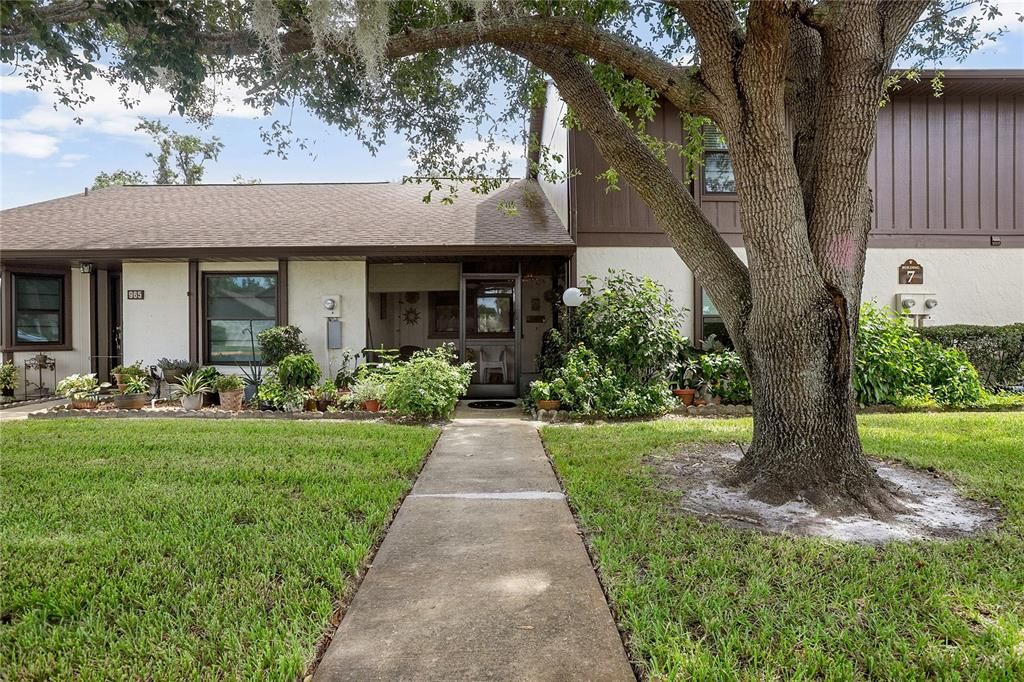 955 EASTRIDGE DRIVE 7P, Debary, FL 32713