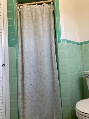 2803 HARGRAVE ST, Philadelphia, PA 19136