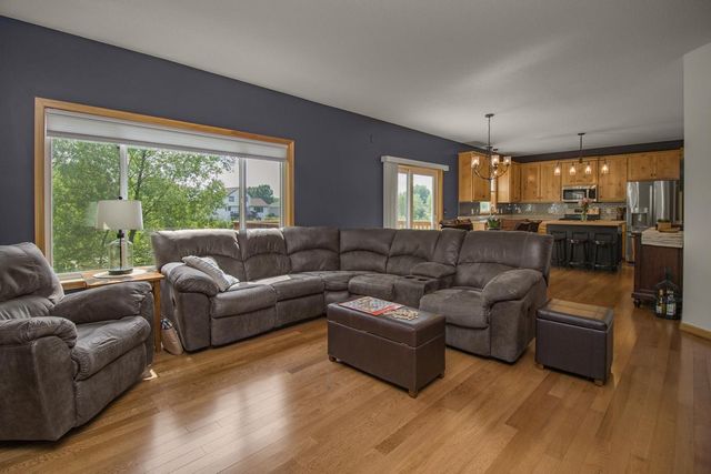15771 Fairoaks Avenue N, Hugo, MN 55038