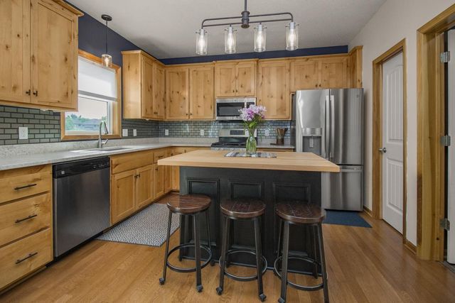 15771 Fairoaks Avenue N, Hugo, MN 55038