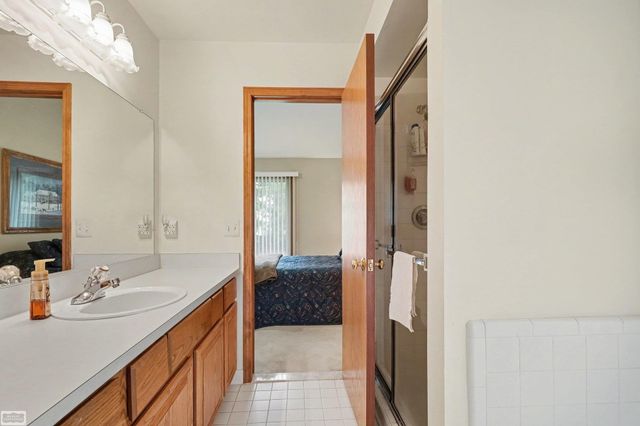 16371 Paint Creek Circle, Macomb Twp, MI 48042