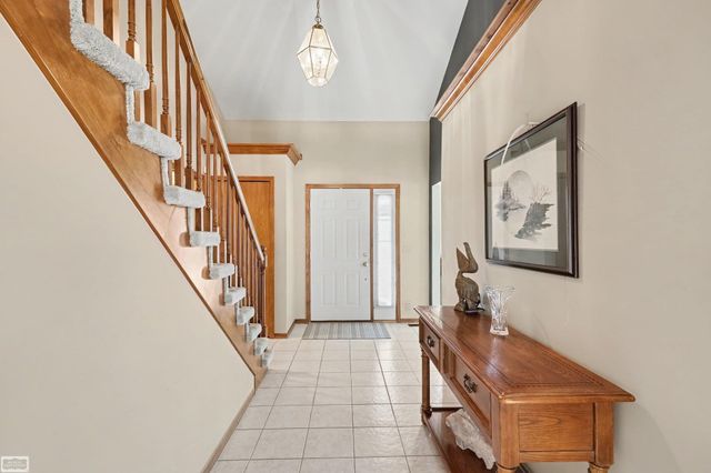 16371 Paint Creek Circle, Macomb Twp, MI 48042
