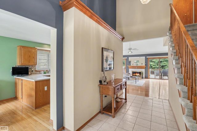 16371 Paint Creek Circle, Macomb Twp, MI 48042