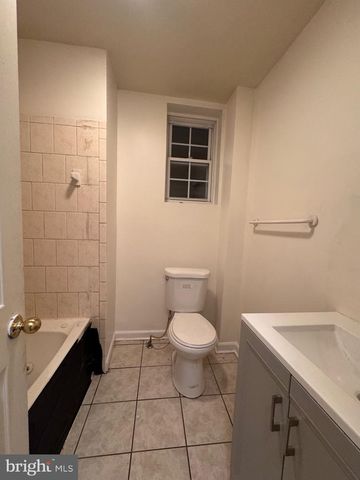 1009 W FAYETTE ST, Baltimore, MD 21223