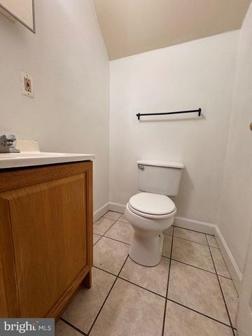 1009 W FAYETTE ST, Baltimore, MD 21223