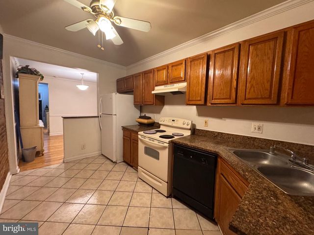 1009 W FAYETTE ST, Baltimore, MD 21223