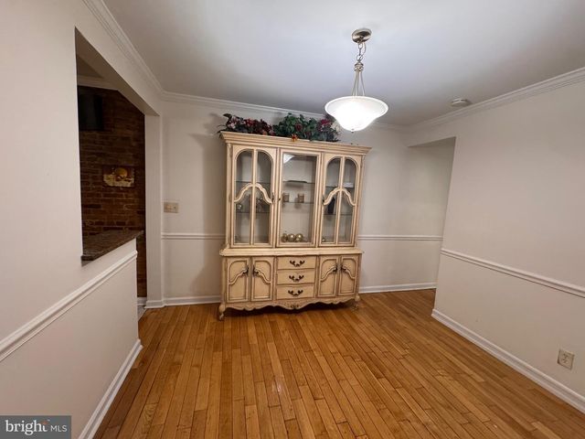 1009 W FAYETTE ST, Baltimore, MD 21223