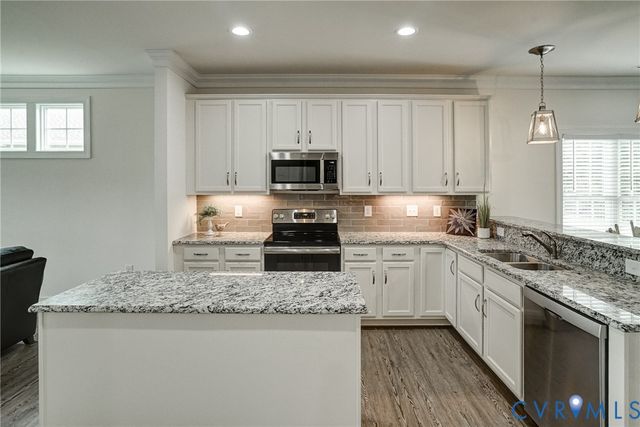 7625 Settlers Ridge Ct, Henrico, VA 23231