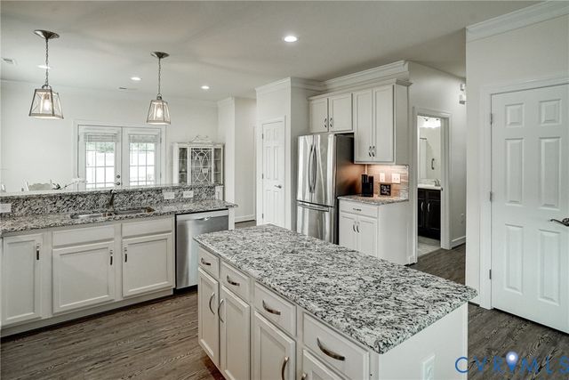 7625 Settlers Ridge Ct, Henrico, VA 23231